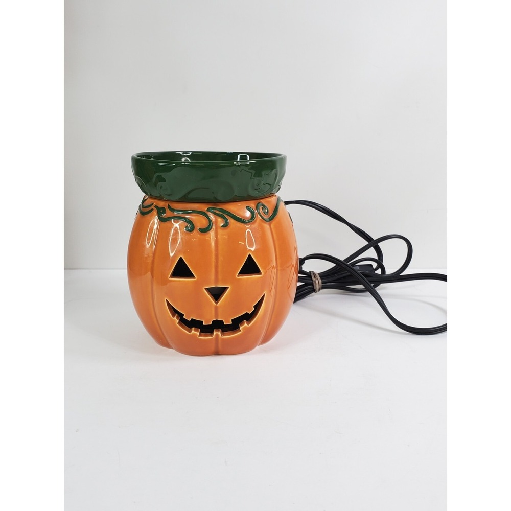 Scentsy Halloween Pumpkin Jack-O-Lantern Full Size Wax‎ Warmer Retired